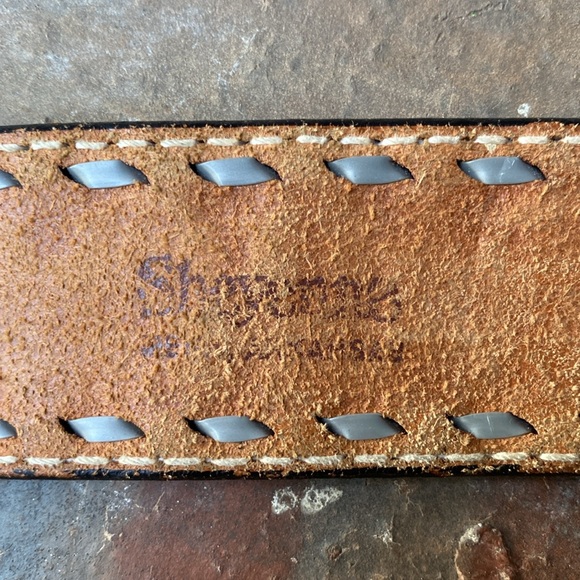 Tooled leather belt with acorns & leaves design and “MIKE” on back - Picture 11 of 12